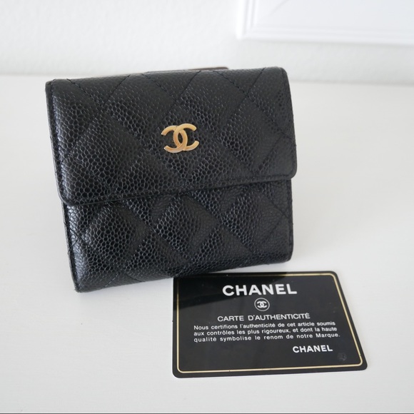 Chanel caviar short wallet - Picture 1 of 12